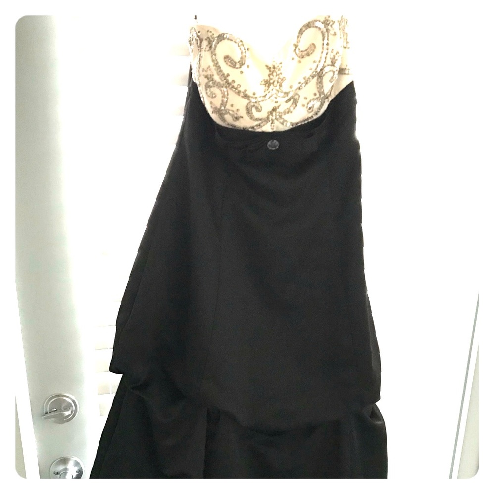 Black and white Morgan and Co. dress with beading